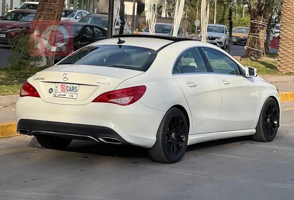 مرسيدس بنز CLA